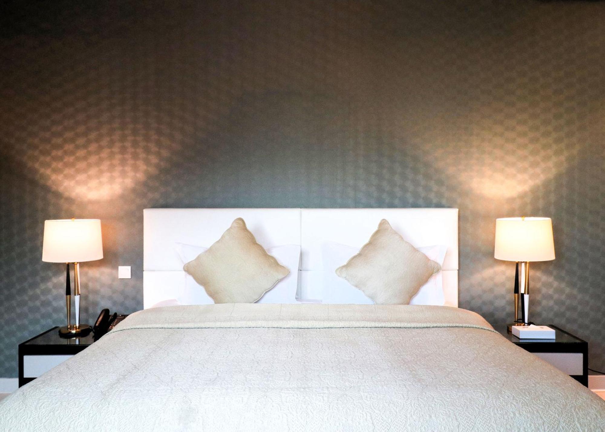 Lagoona Beach Luxury Resort And Spa Manama Dış mekan fotoğraf A bedroom